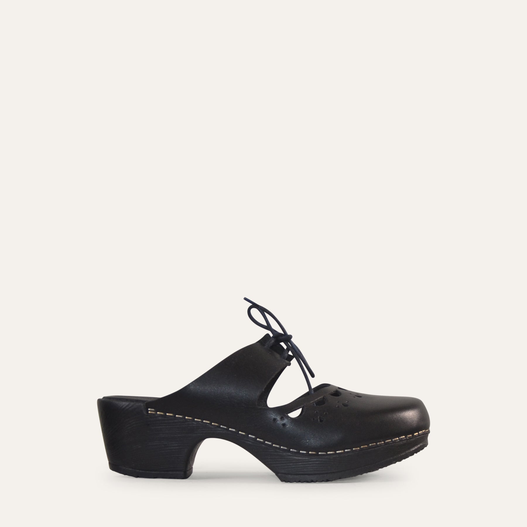 Knyta Black - clogs