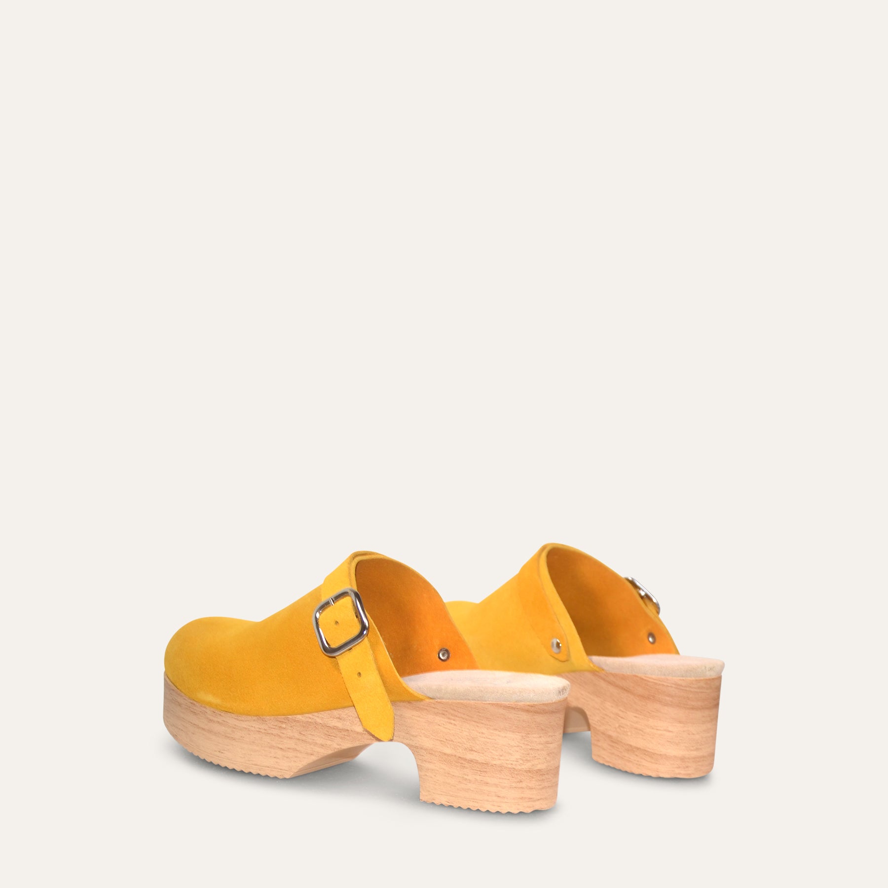 Vera Yellow