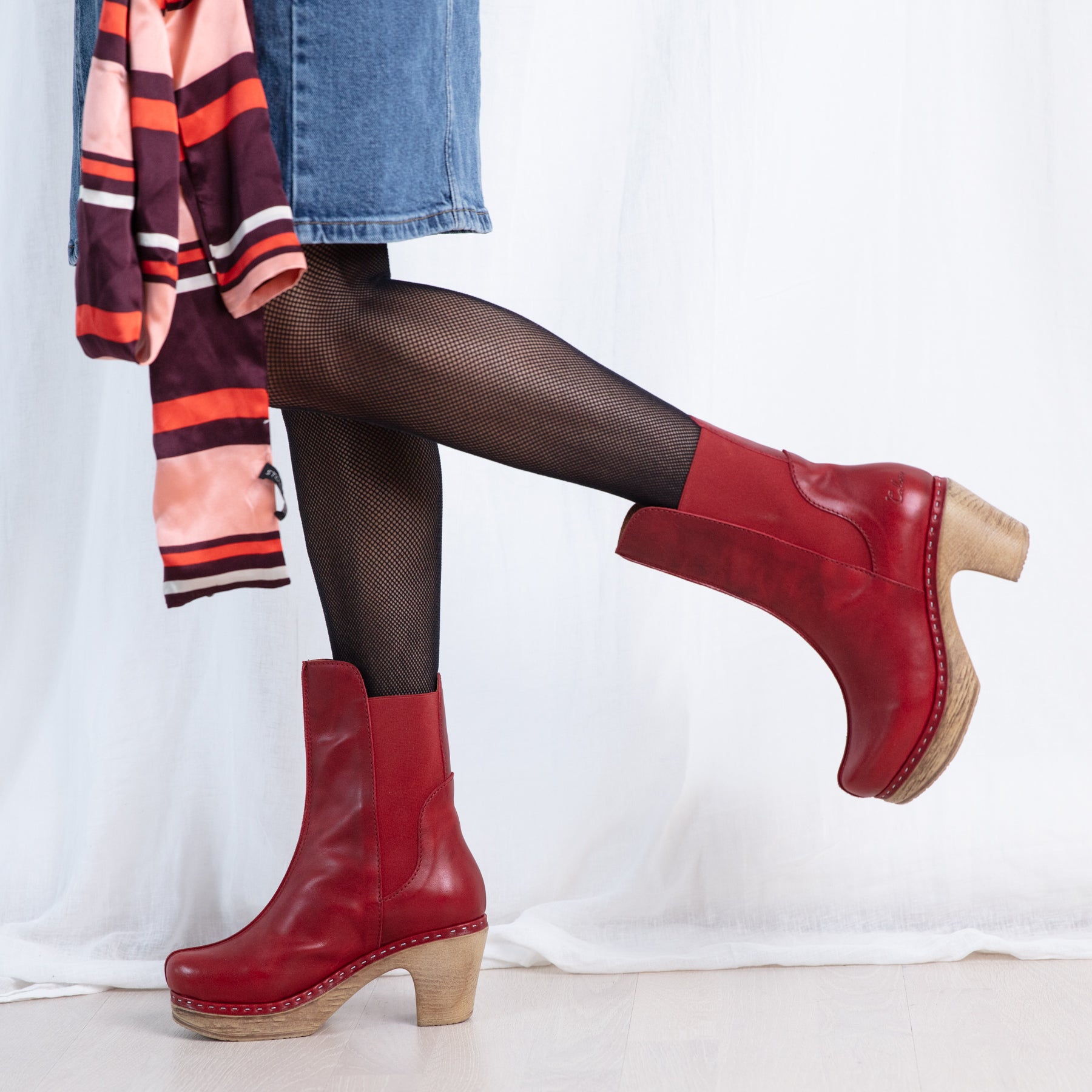 Calou Stockholm Leia Red leather clog boot