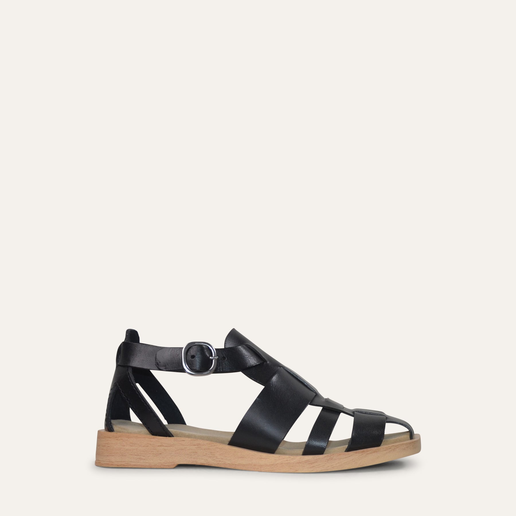 Marlene black flat fisherman sandal Calou Stockholm