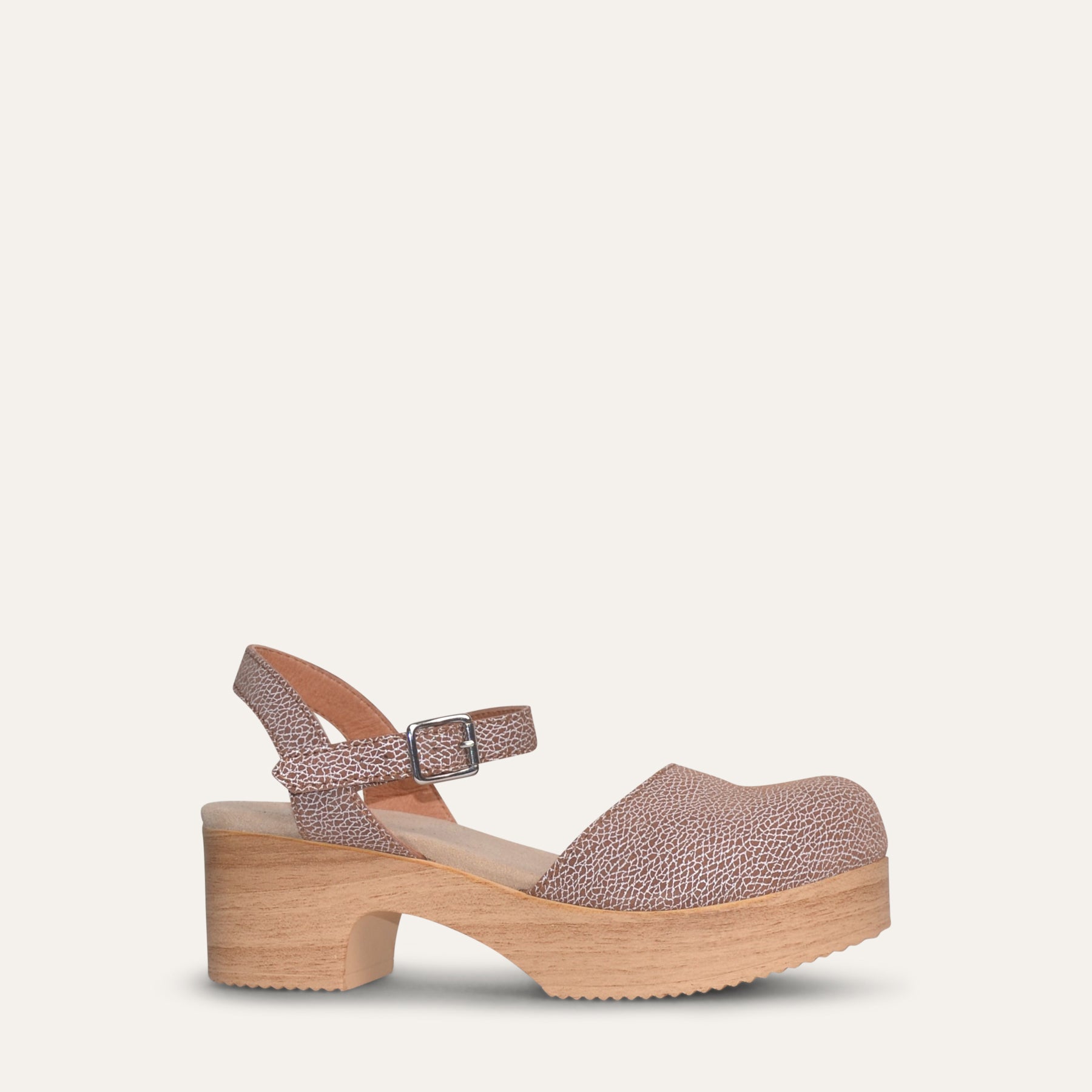 Calou Sara brown leather Mary Jane clog side