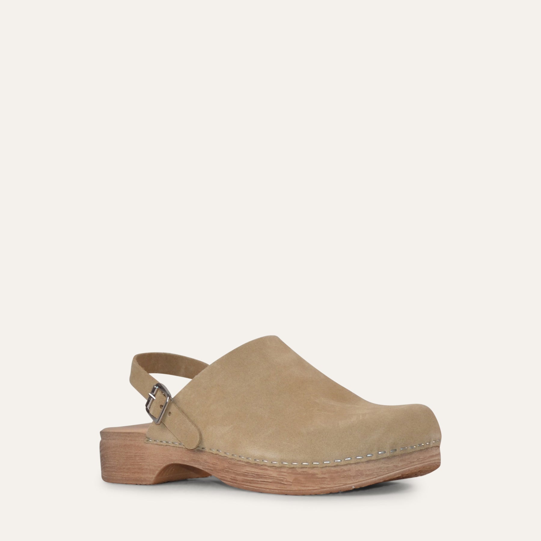 Siri beige suede flat clog Calou Stockholm