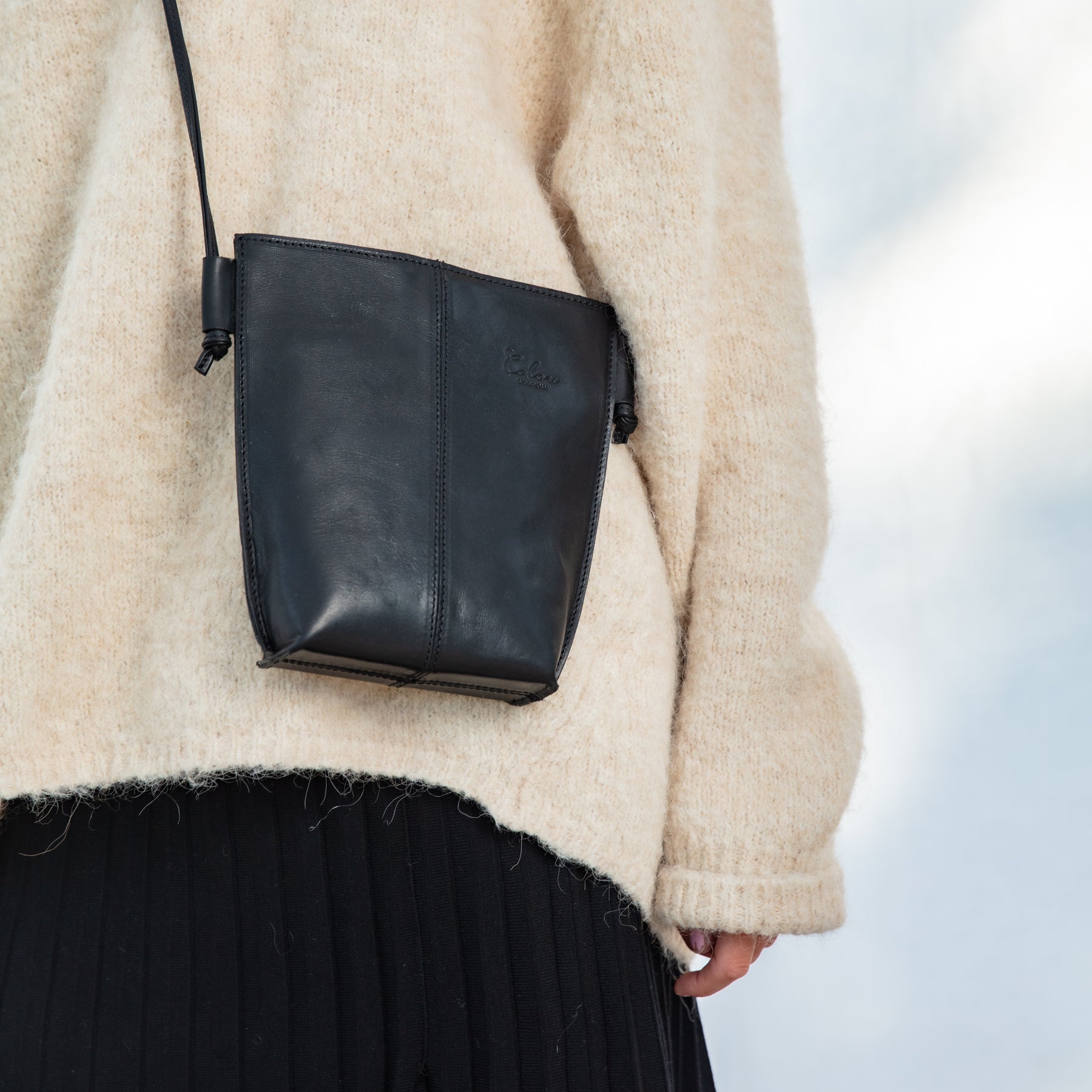 Maggie Black - Small shouder bag