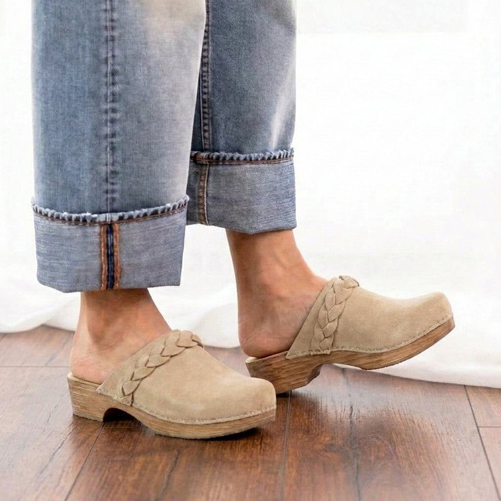 Calou Helena low heeled clogs with braid detail on flexible shock-absorbing soles for best comfort