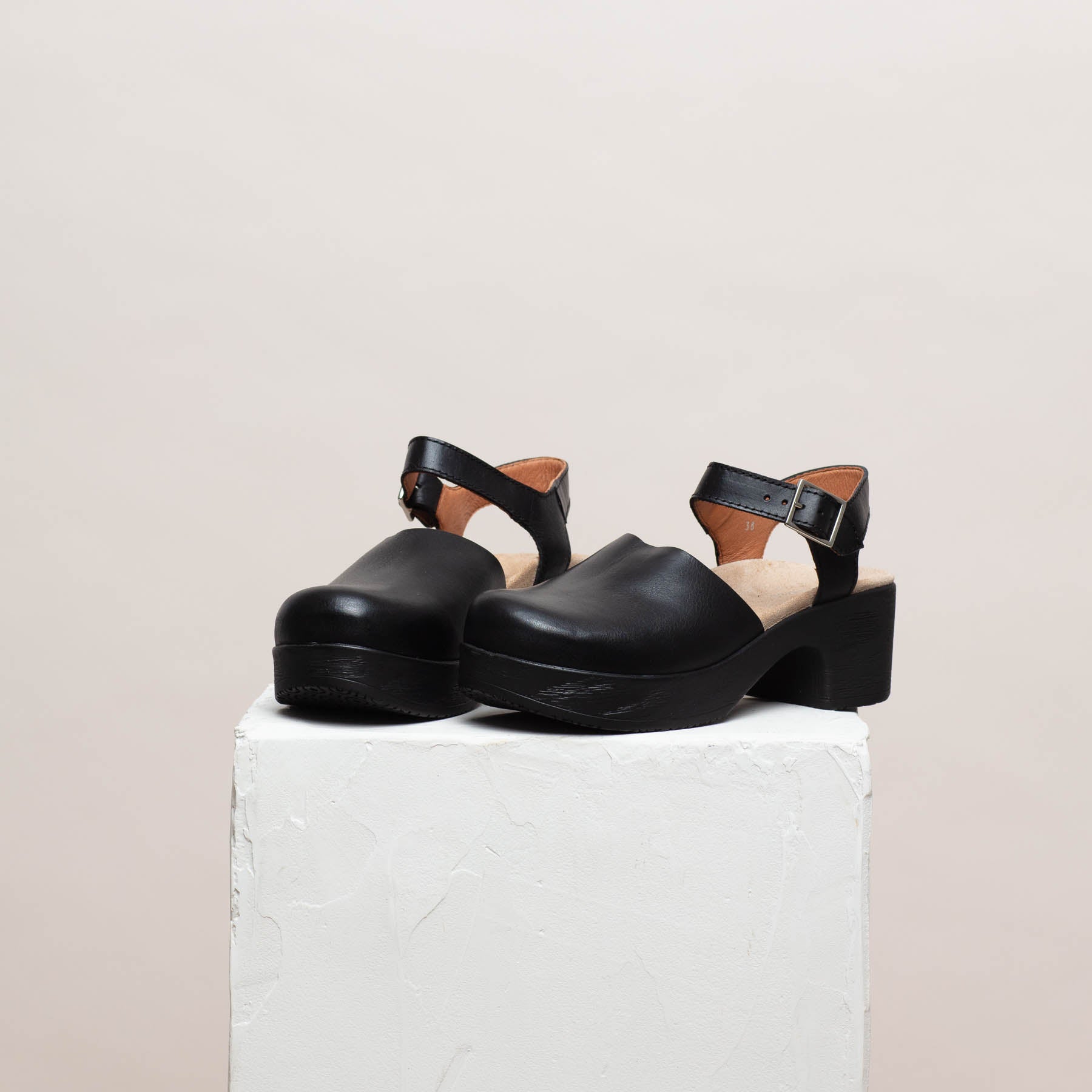 Dolores Black Mary Jane Clog